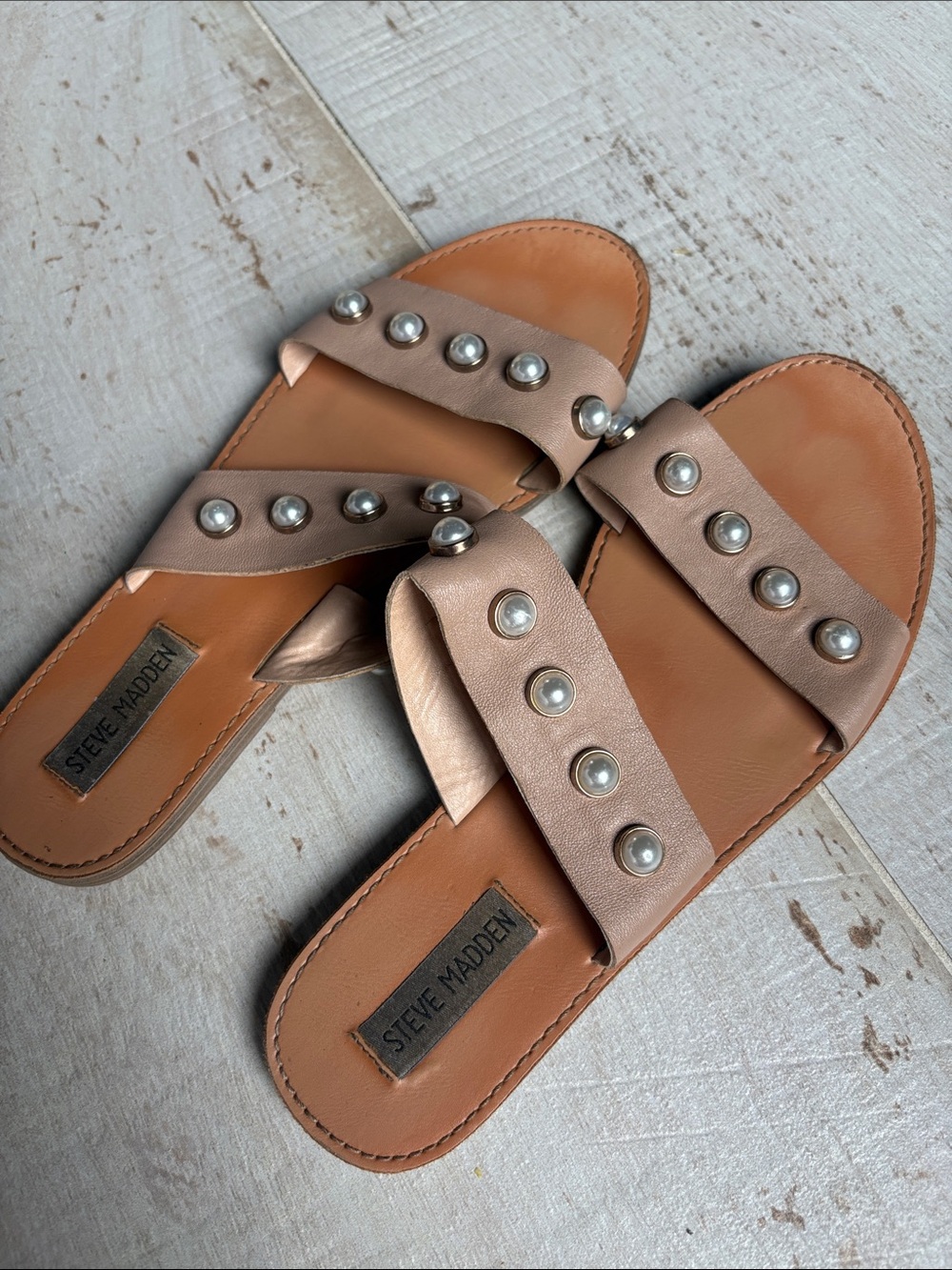 $5💃 Steve Madden Pearl-Embellished Tan Slide Sandals